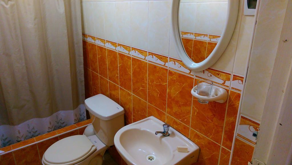 צ'יקלאיו Hotel Plazza מראה חיצוני תמונה
